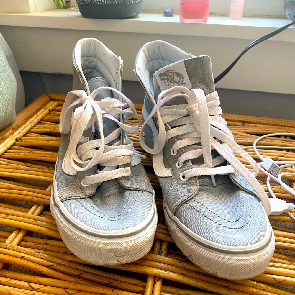 Vans - Picture 2 of 3